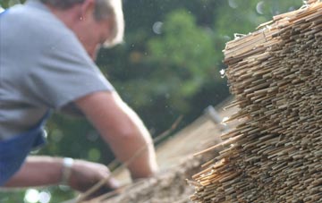 professional High Spen thatchers